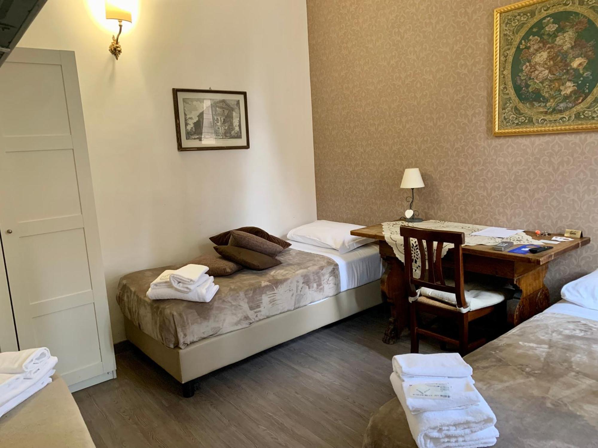 Guest House Casa Vicenza Rome Bilik gambar